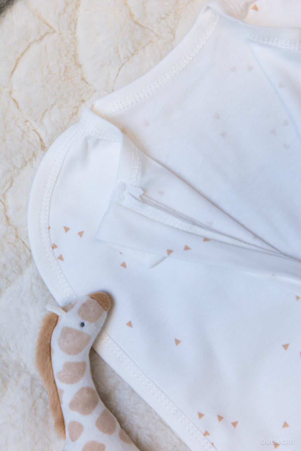 Outseam Newborn Sleep Cocoon Geometry — detail view 5